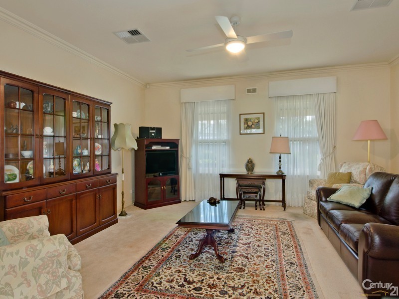 28 Princes Road, Torrens Park SA 5062