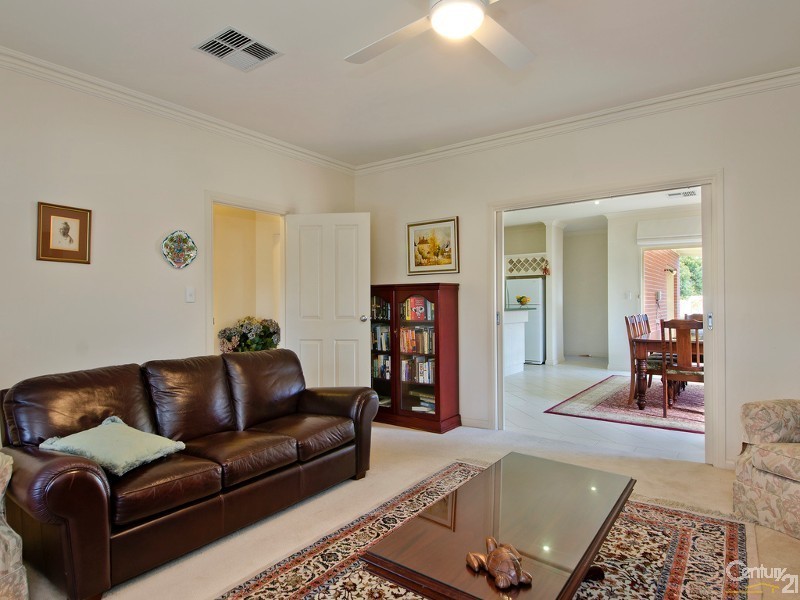 28 Princes Road, Torrens Park SA 5062