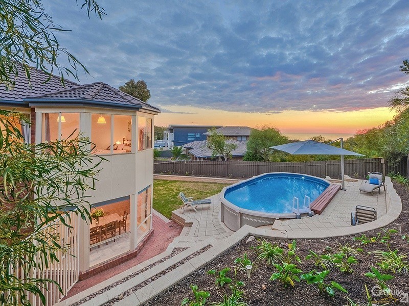 5 Manos Court, Seacliff Park SA 5049