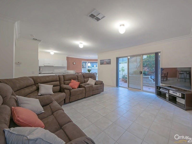 5 Manos Court, Seacliff Park SA 5049