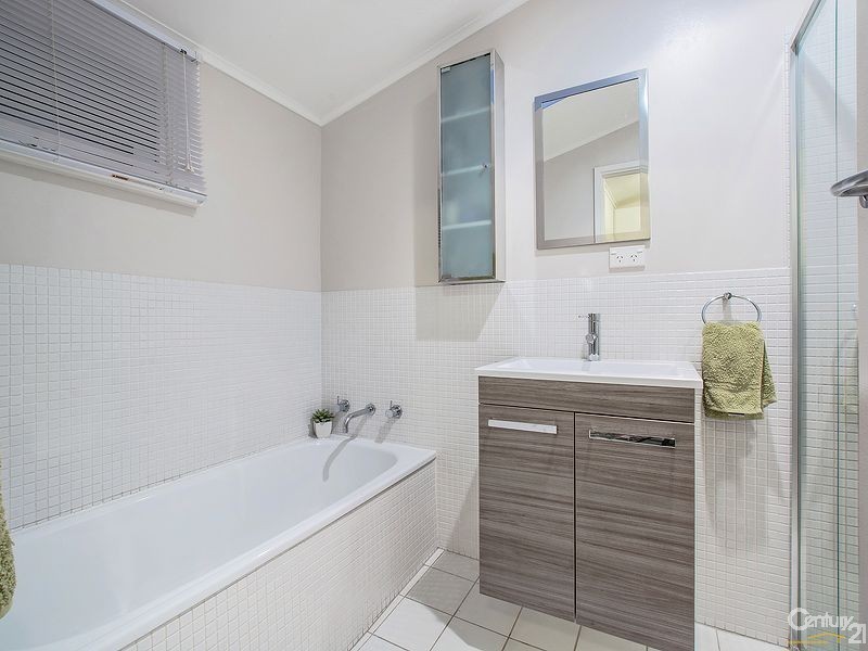 44 Honeysuckle Drive, Hope Valley SA 5090