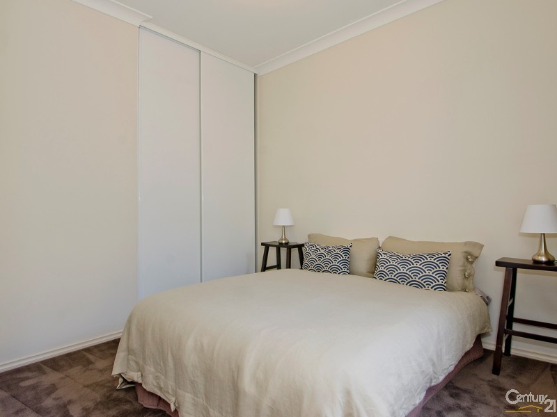36B The Grove, Lower Mitcham SA 5062