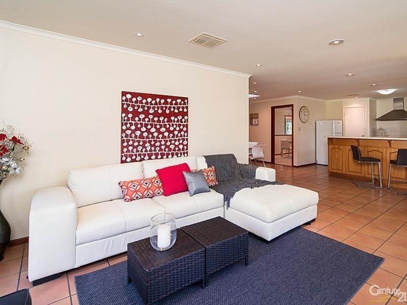 7 Gum Tree Drive, Littlehampton SA 5250