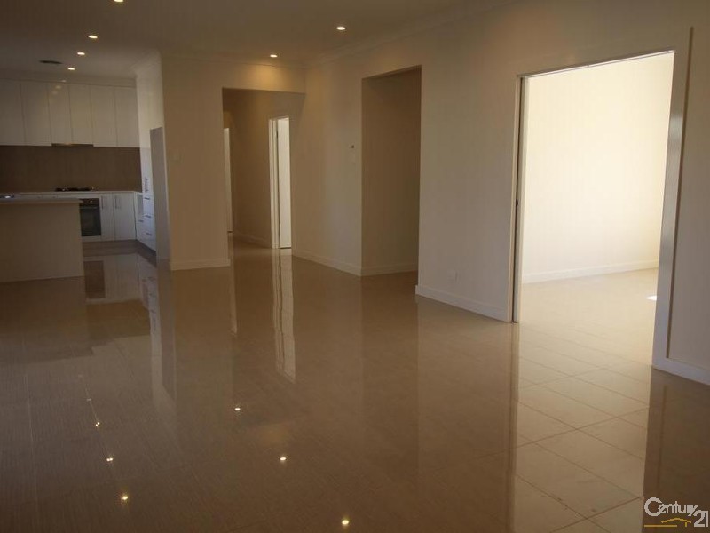 4 Northbri Avenue, Salisbury East SA 5109