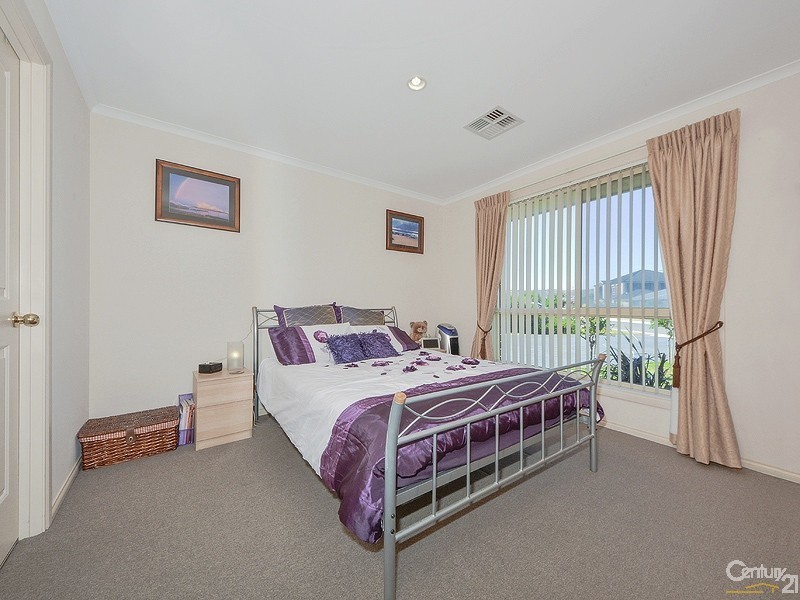 16 Bluepoint Way, Aldinga Beach SA 5173