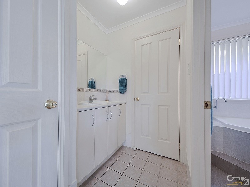 16 Bluepoint Way, Aldinga Beach SA 5173