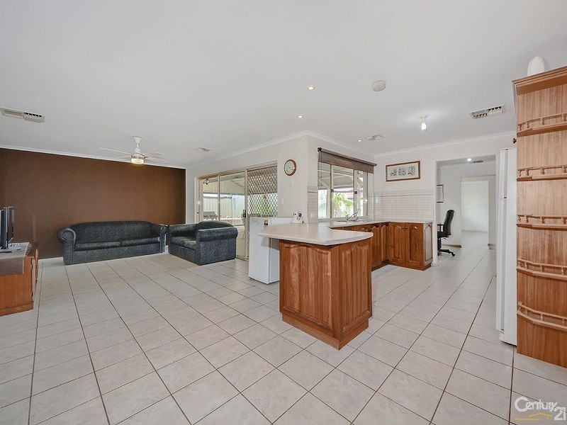 10 Santa Catalina Crescent, Seaford Rise SA 5169