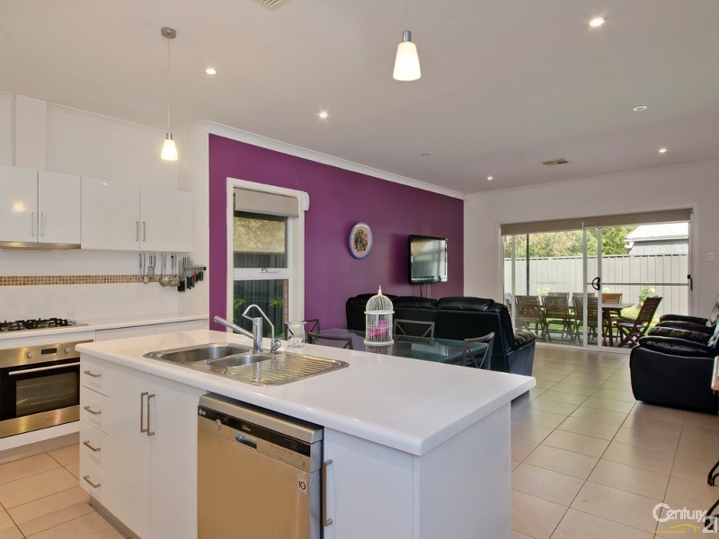 25 Maldon Avenue, Mitchell Park SA 5043