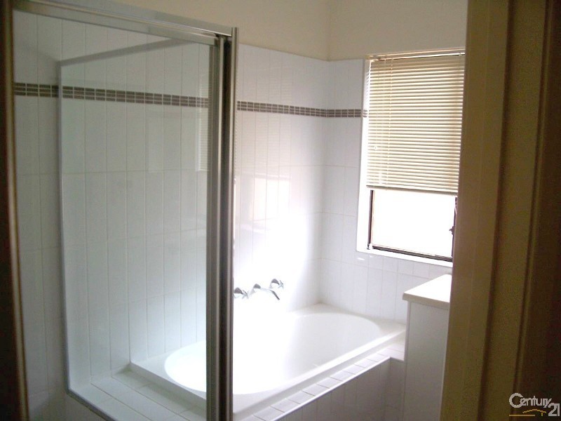 3/4 Thistle Avenue, Klemzig SA 5087