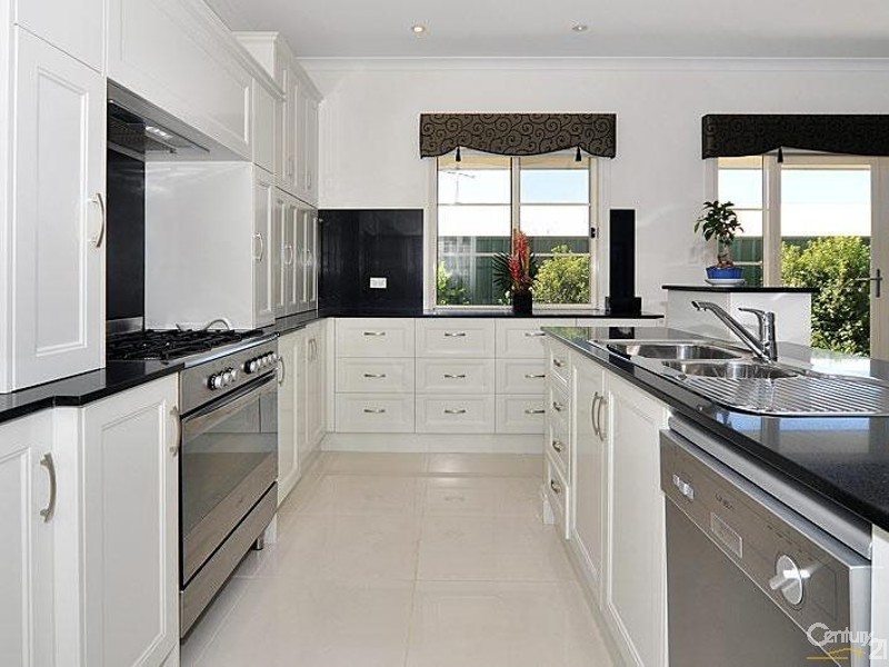 60 Barton Circuit, Mount Barker SA 5251