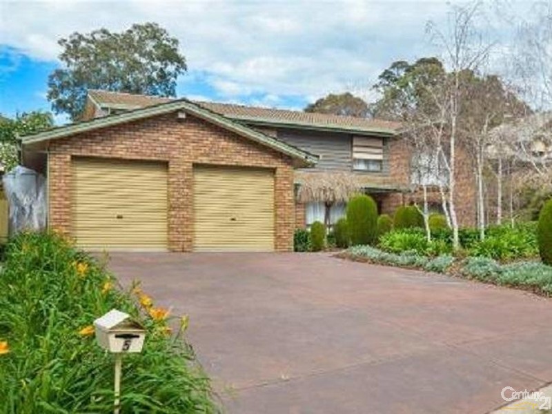 5 Woodland Grove, Aberfoyle Park SA 5159