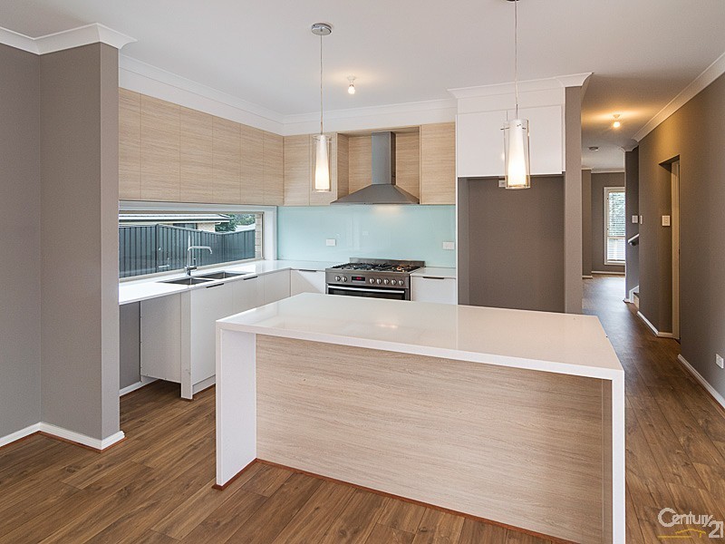 4 Carlson Street, Mount Barker SA 5251