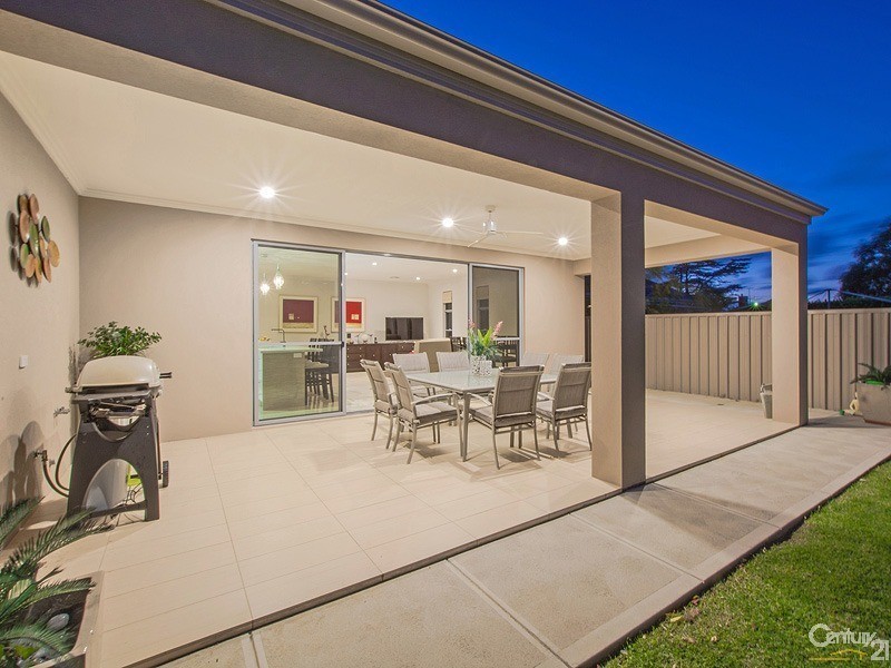 7 Hazelmere Road, Glengowrie SA 5044