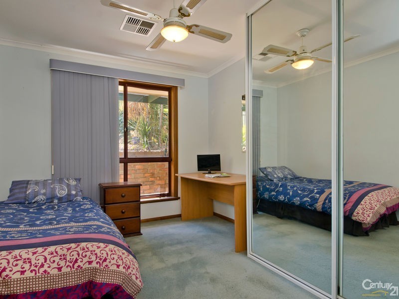 5 Robin Court, Flagstaff Hill SA 5159