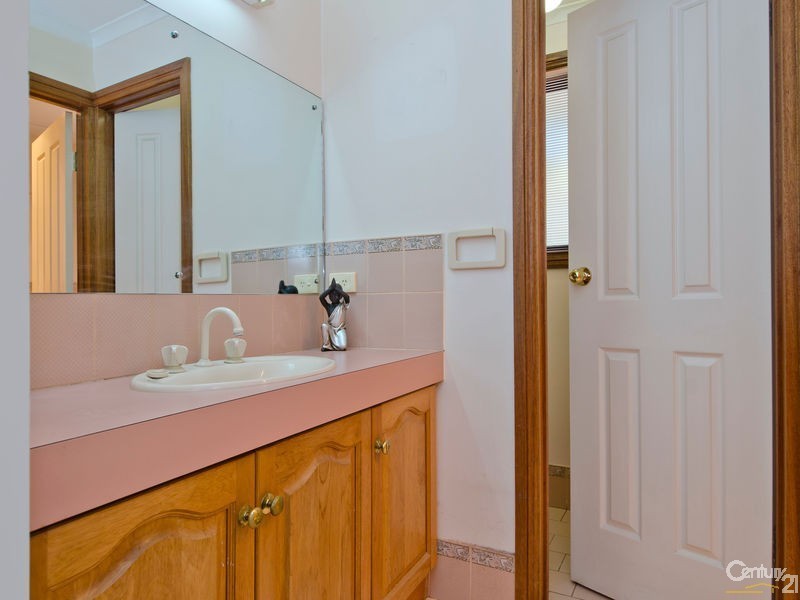 5 Robin Court, Flagstaff Hill SA 5159