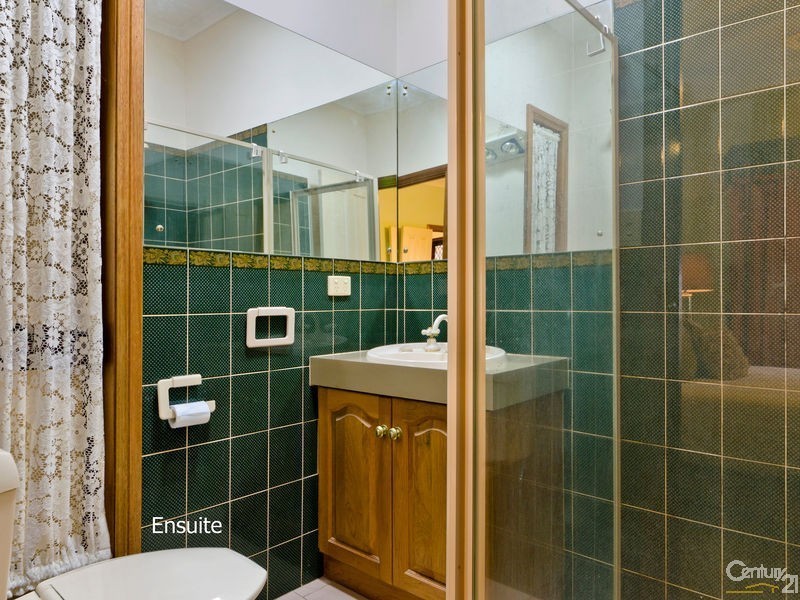 5 Robin Court, Flagstaff Hill SA 5159