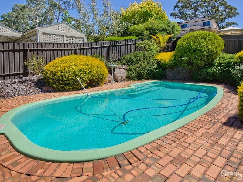 5 Robin Court, Flagstaff Hill SA 5159