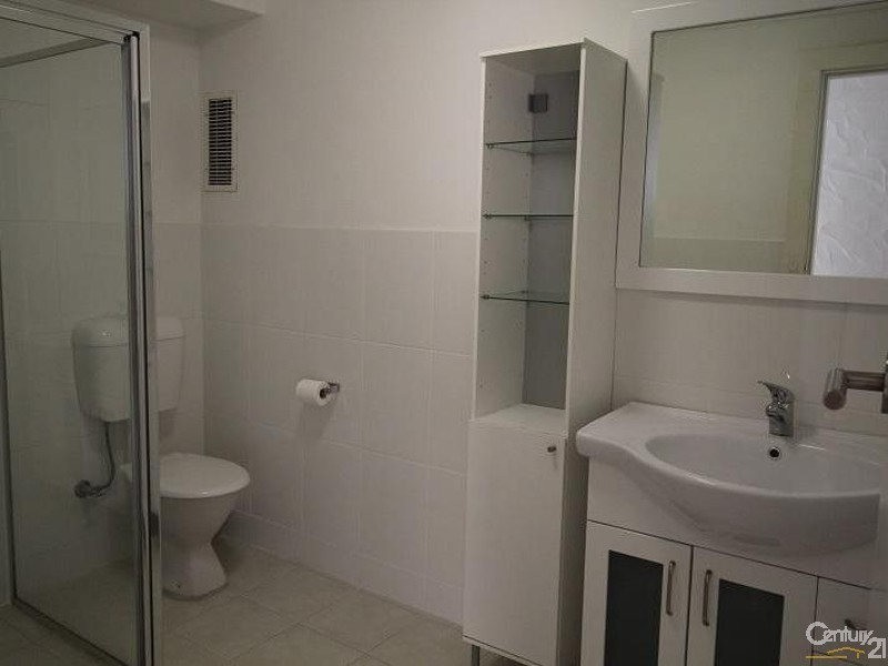 13/15 Byron Street, Glenelg SA 5045