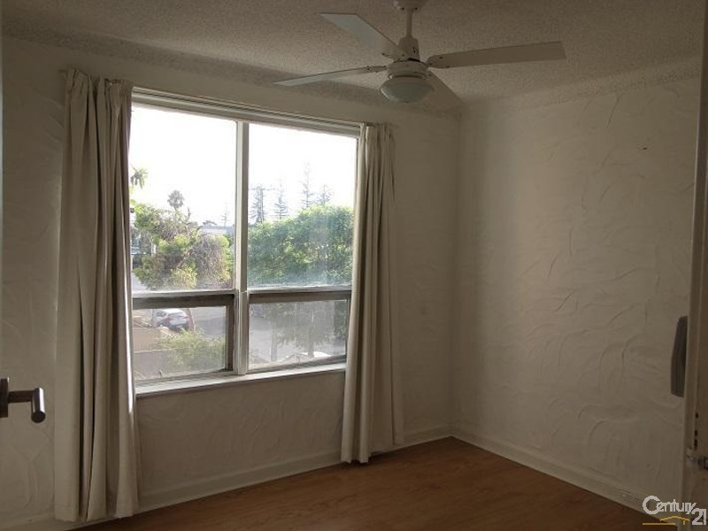 13/15 Byron Street, Glenelg SA 5045