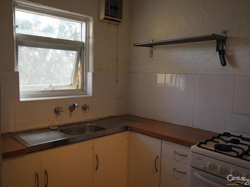 13/15 Byron Street, Glenelg SA 5045