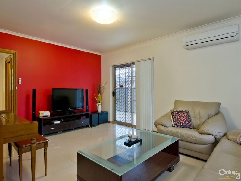 16 Naldera Crescent, Seacliff Park SA 5049