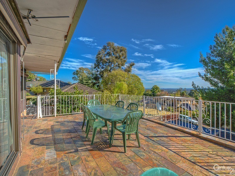 31 Parkers Road, Torrens Park SA 5062
