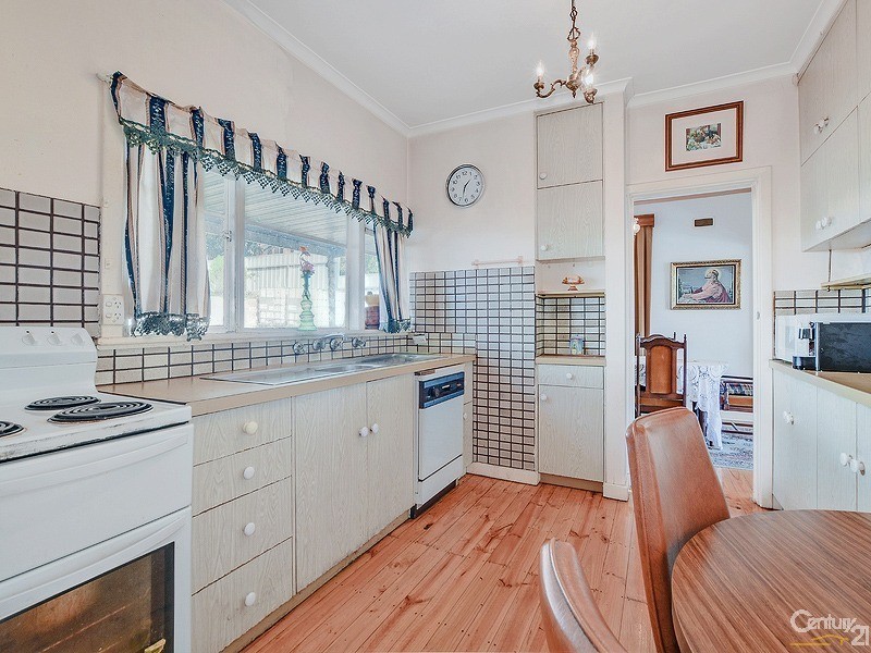 31 Parkers Road, Torrens Park SA 5062