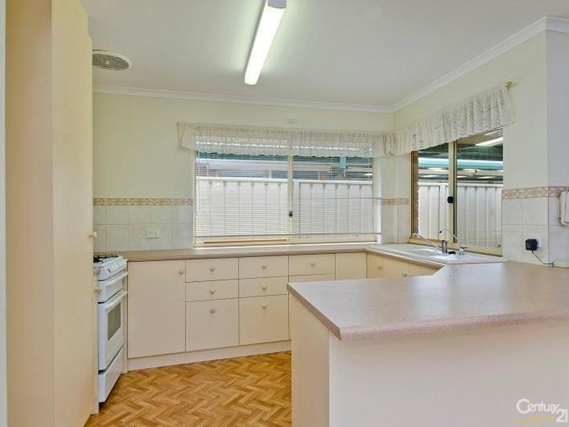 10A Sutton Avenue, Seacombe Gardens SA 5047