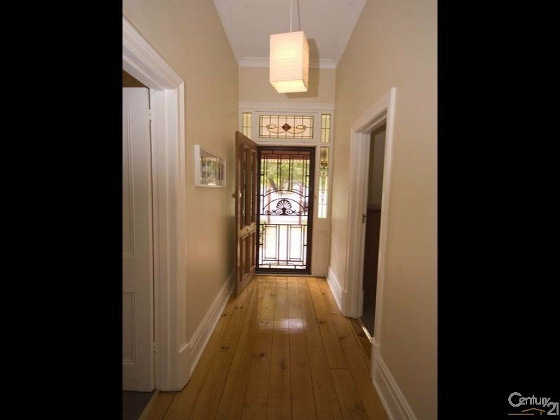 2 Hill Avenue, Cumberland Park SA 5041