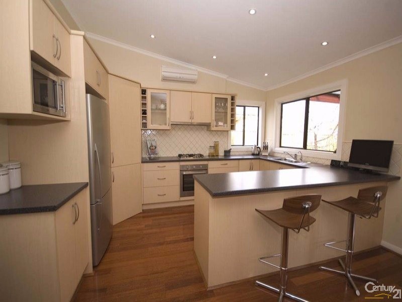 2 Hill Avenue, Cumberland Park SA 5041