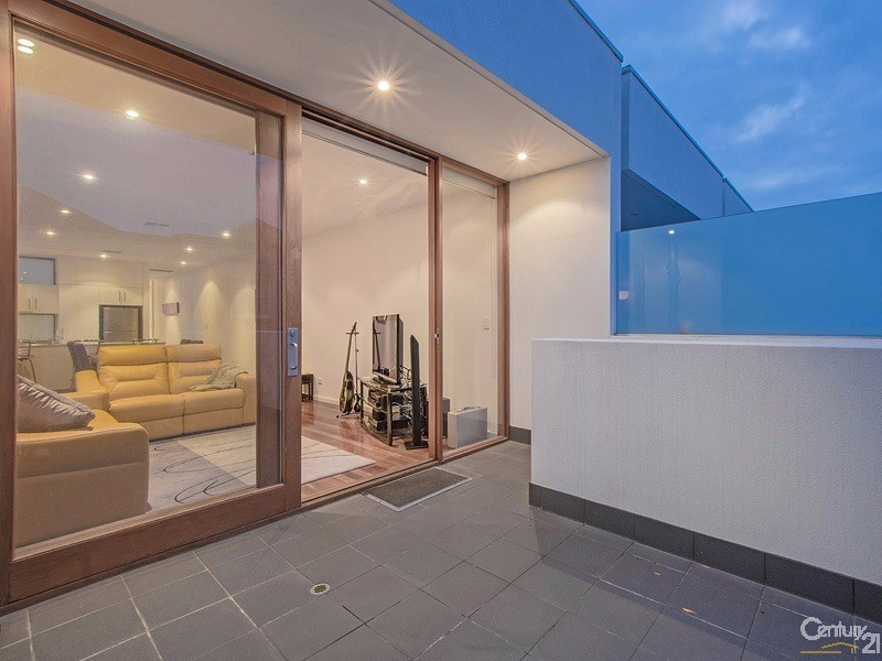 2/369 Angas Street, Adelaide SA 5000