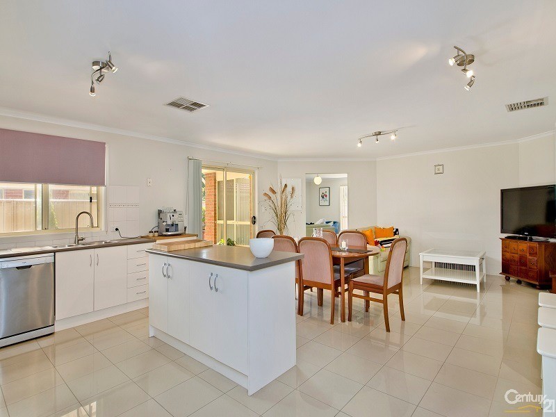 3 Scarborough Way, Mount Barker SA 5251