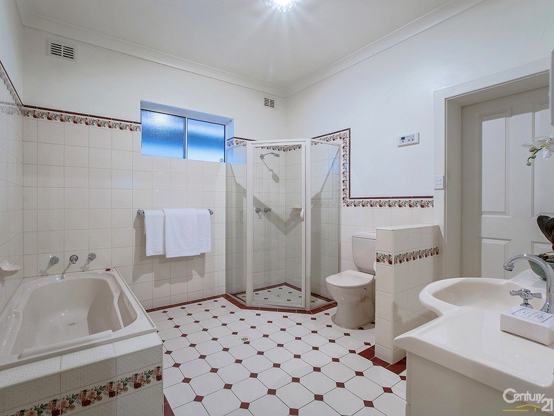 82 Corunna Avenue, Melrose Park SA 5039