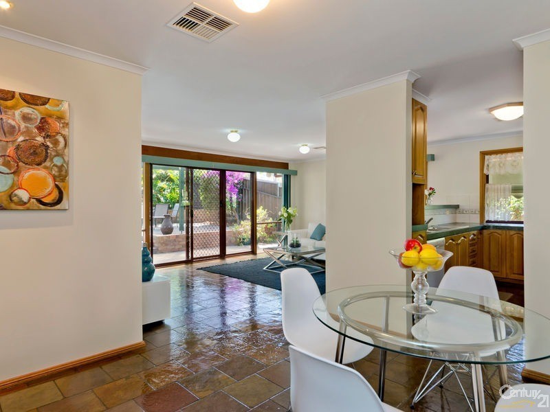 5 Robin Court, Flagstaff Hill SA 5159