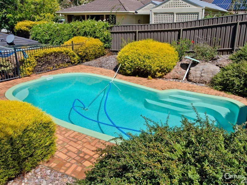 5 Robin Court, Flagstaff Hill SA 5159