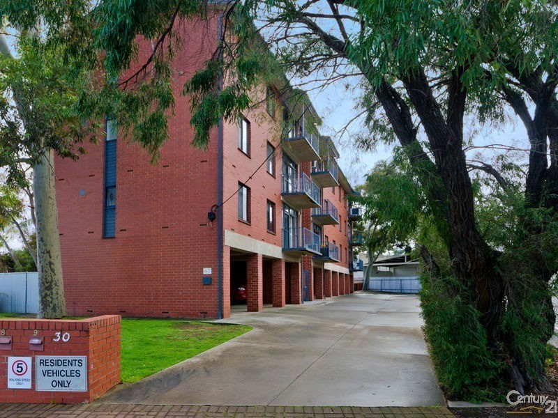 8/30  College Road, Kent Town SA 5067