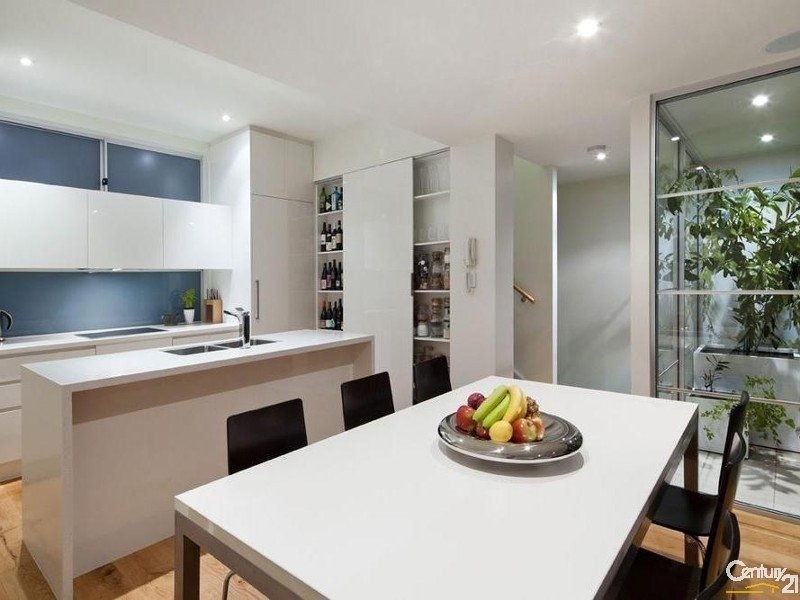 4 Todd Place, Adelaide SA 5000