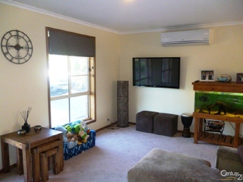 3 Dorita Court, Woodcroft SA 5162
