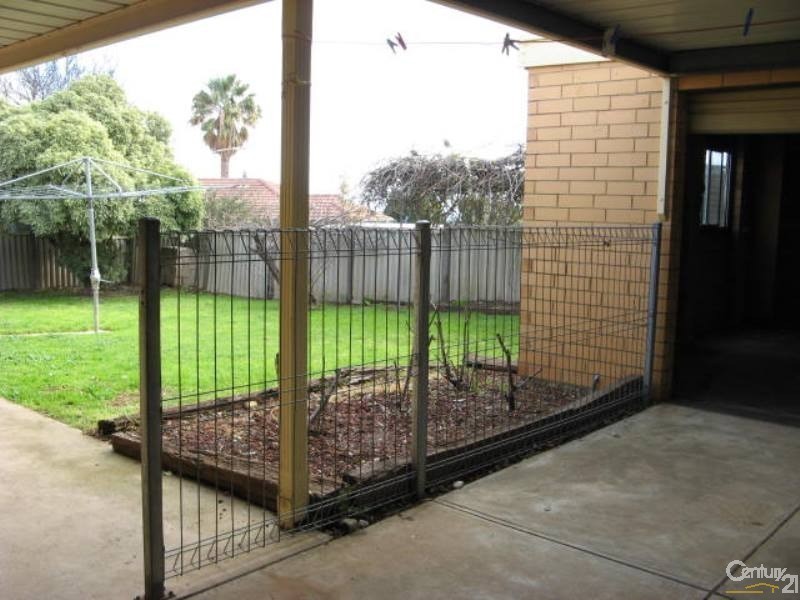 13 Constellation Street, Hallett Cove SA 5158