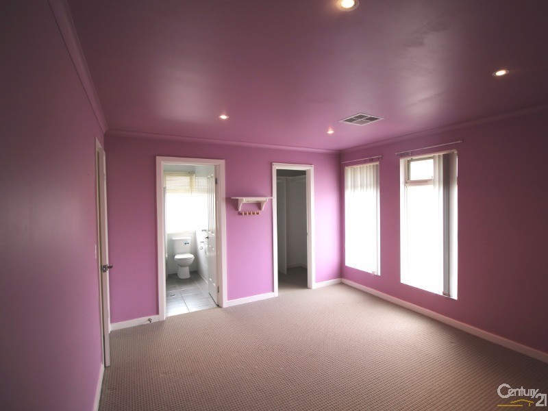 34b Richard Ave, Mitchell Park SA 5043