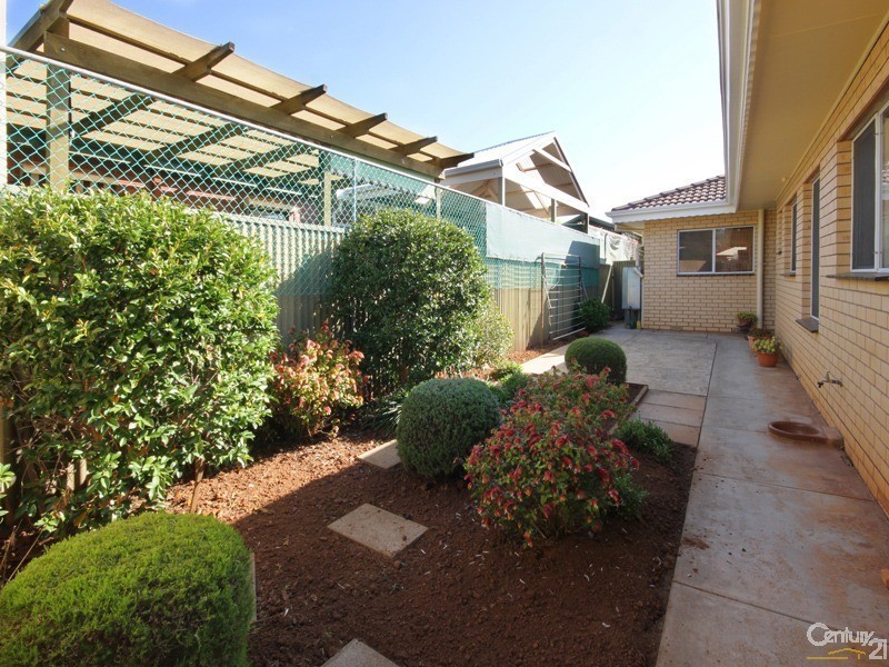 5/7 East Parade, Kingswood SA 5062