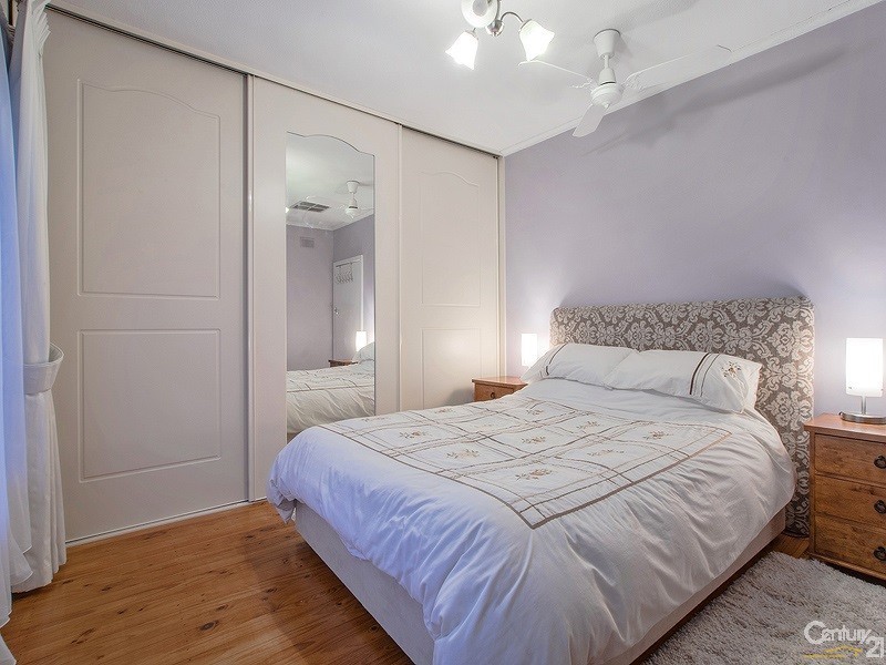 10 Sampson Road, Mitchell Park SA 5043