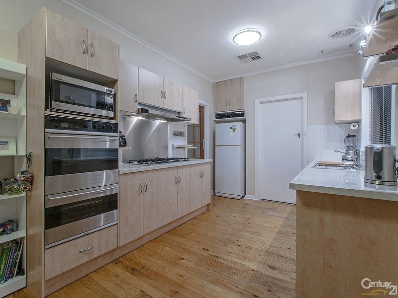 10 Sampson Road, Mitchell Park SA 5043