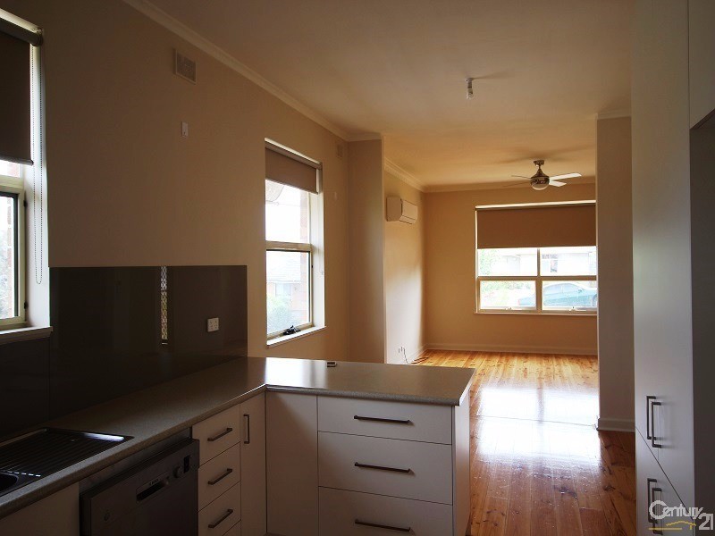39 Spinks Road, Marino SA 5049