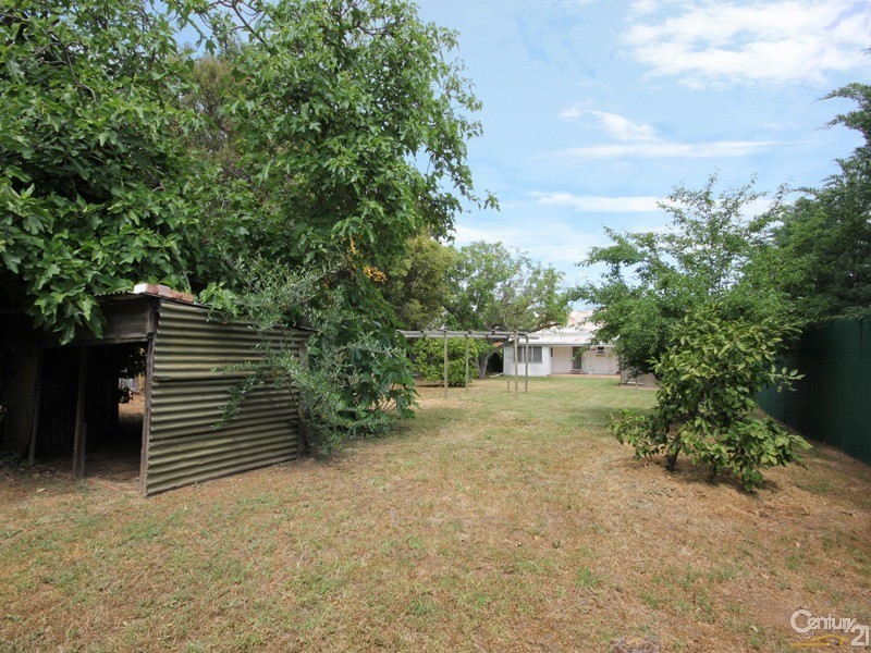 40 Byron Road, Black Forest SA 5035