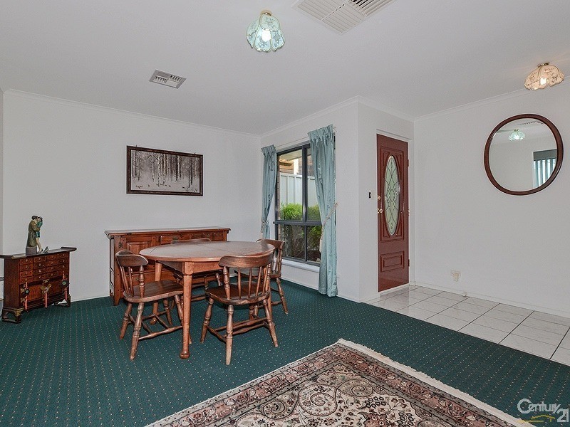 25 Shoalwater Close, Seaford Rise SA 5169