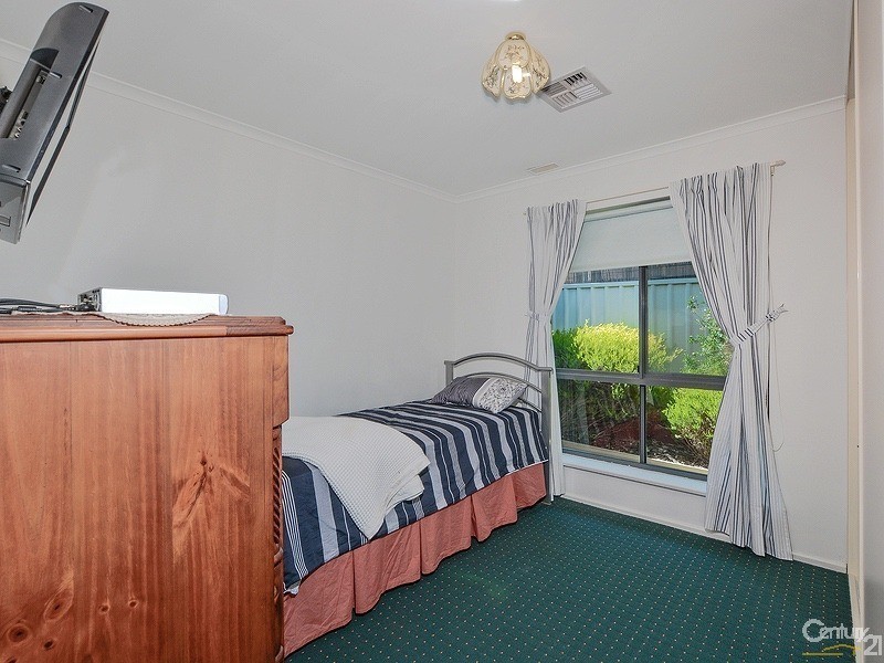 25 Shoalwater Close, Seaford Rise SA 5169