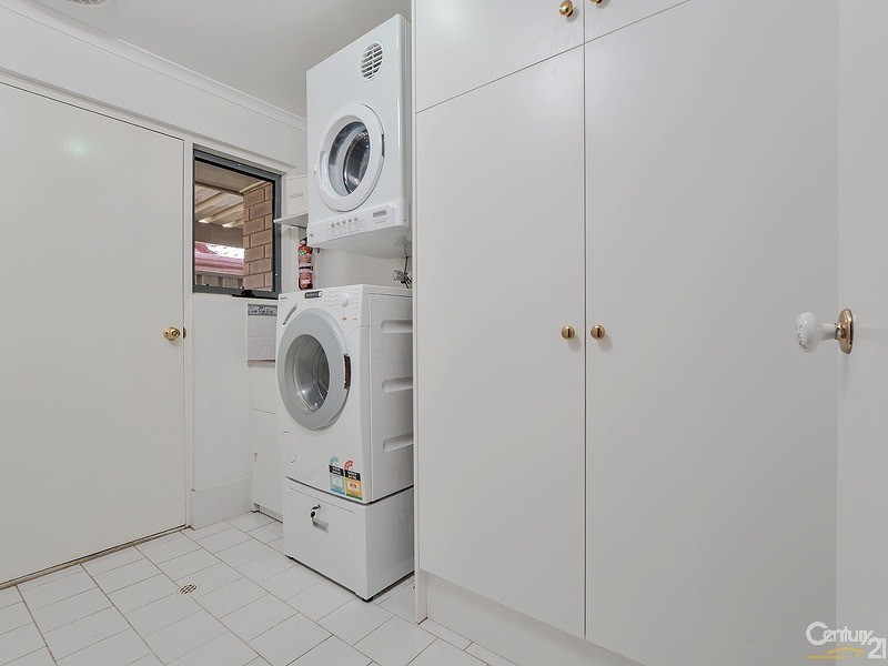 25 Shoalwater Close, Seaford Rise SA 5169