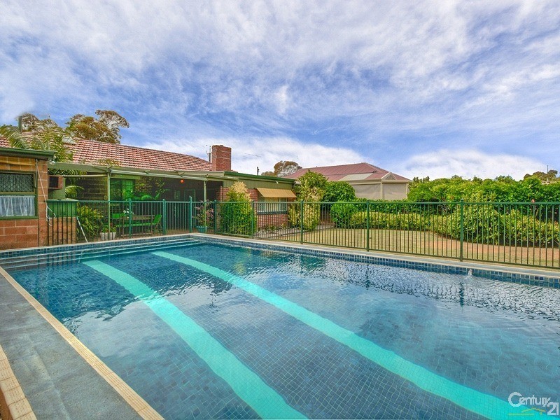 2 Parry Avenue, Somerton Park SA 5044