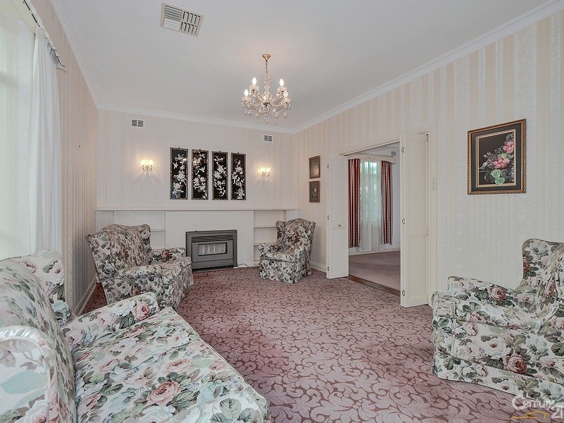 2 Parry Avenue, Somerton Park SA 5044